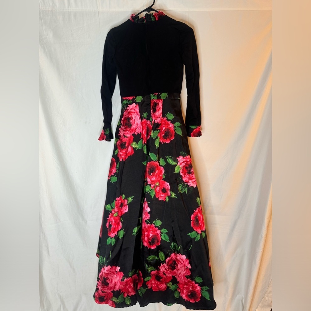Black long sleeve floral maxi dress size small - Picture 5 of 8
